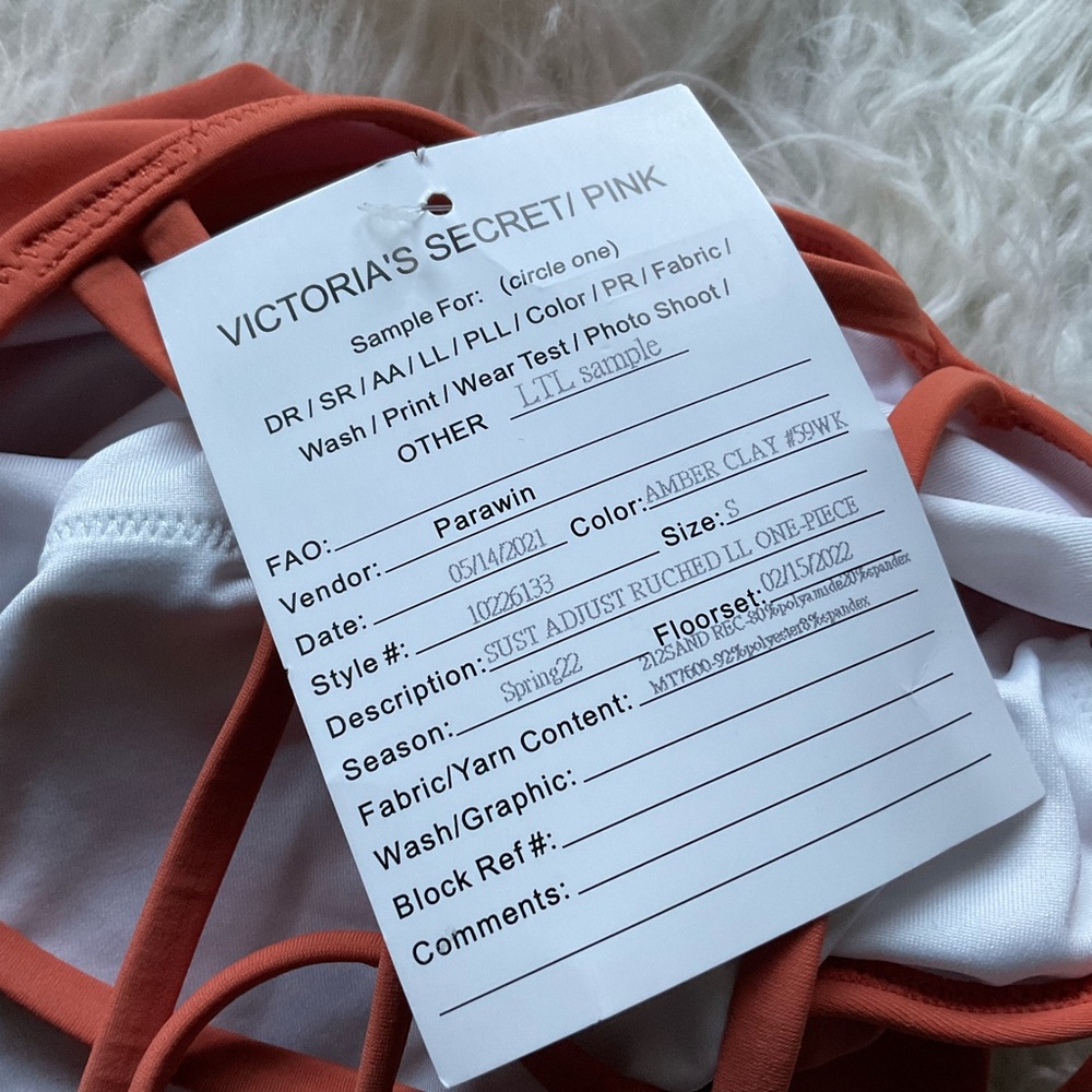 🆕Victoria’s Secret Pink Ruched‎ One-Piece in Amber Clay - Picture 2 of 5